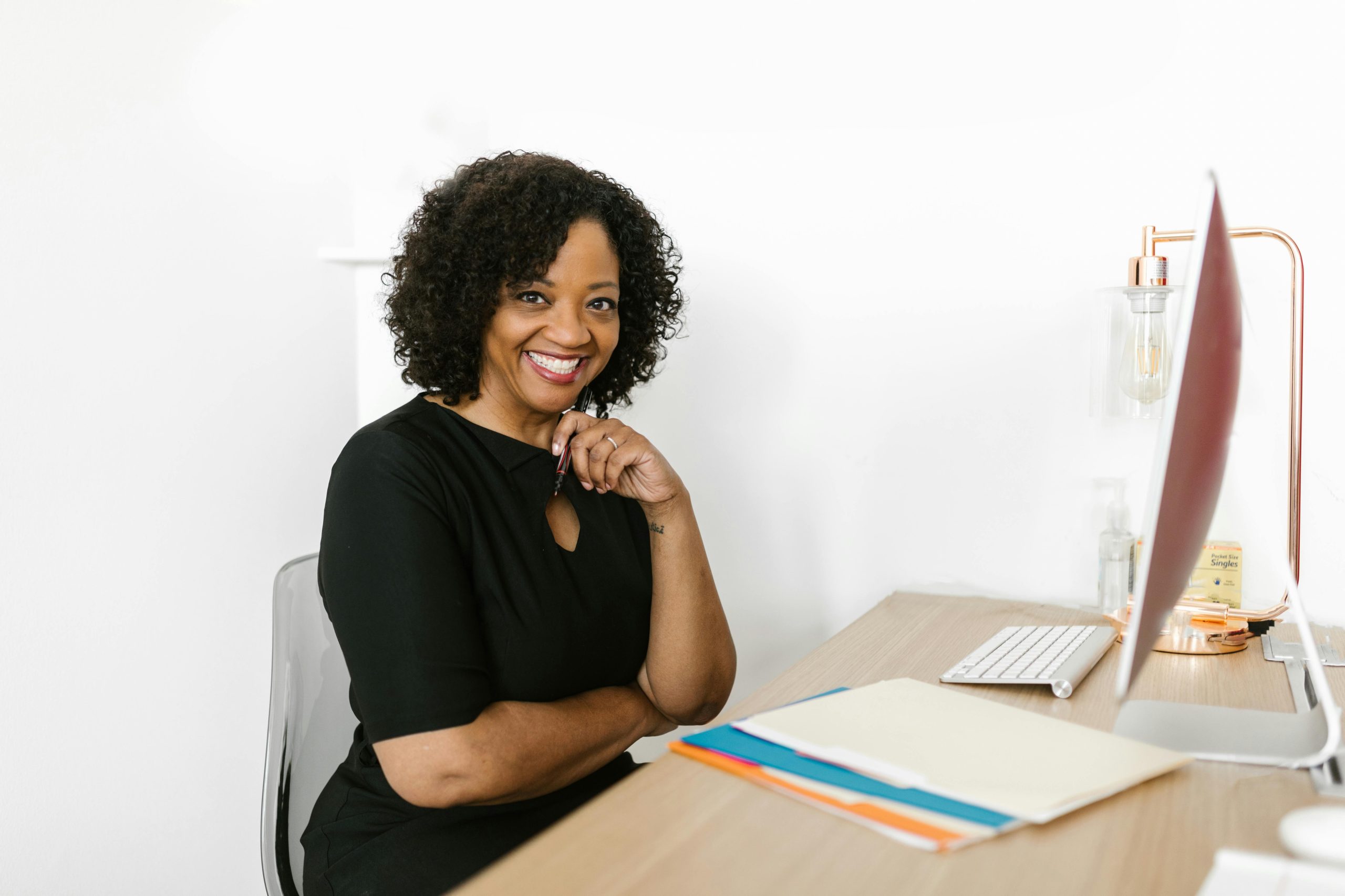 Mylezmovingcoordinators.org- business woman 1